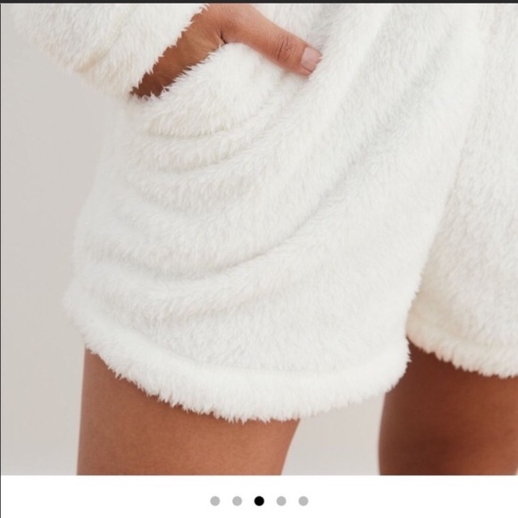 Aerie American Eagle fuzzy romper NWT - Picture 11 of 14